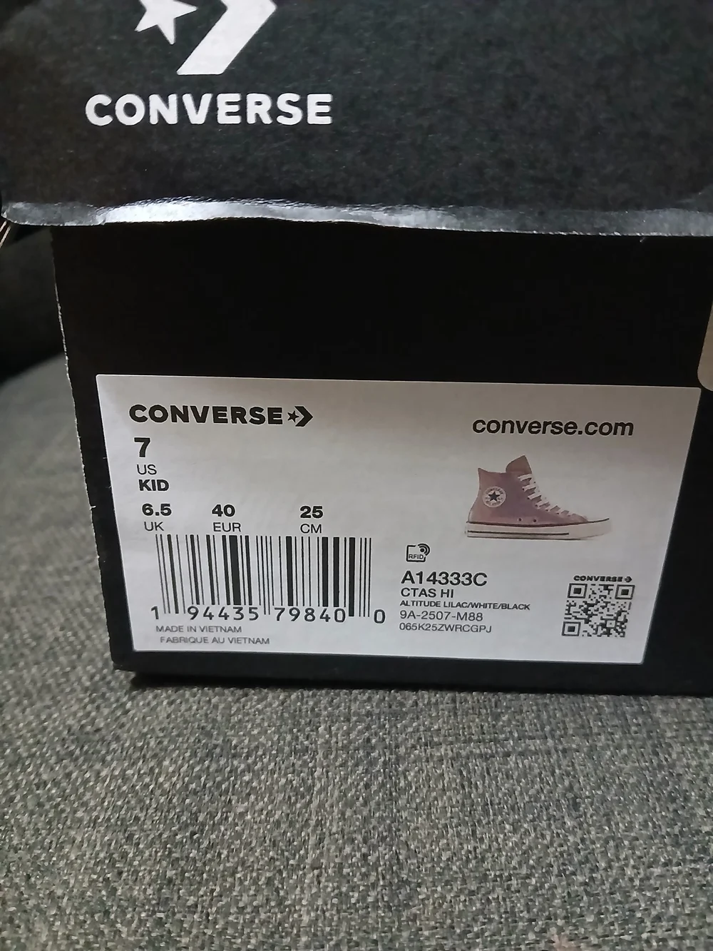 Converse Kids High Top Sneakers in Lilac Pink with White Accents